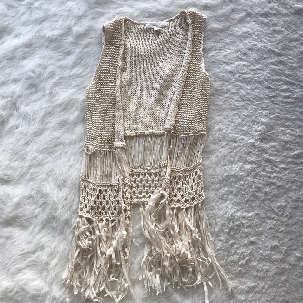 F21 KNITTED VEST